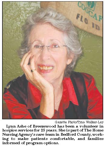 lynn ashe, hospice volunteer