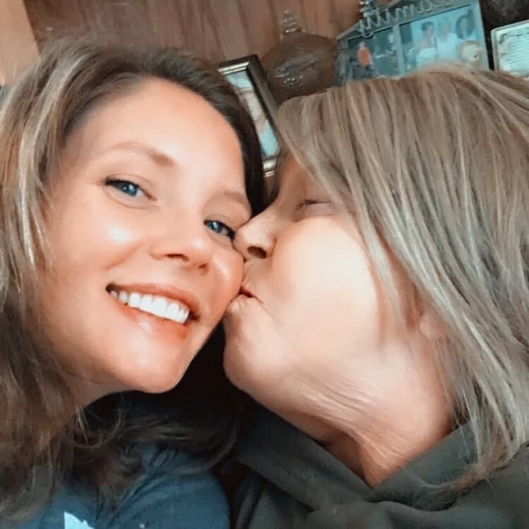 photo of Melody Ray, Healing Patch Coordinator and her mother in 2020